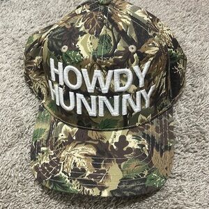 Ginneca Row camo hat